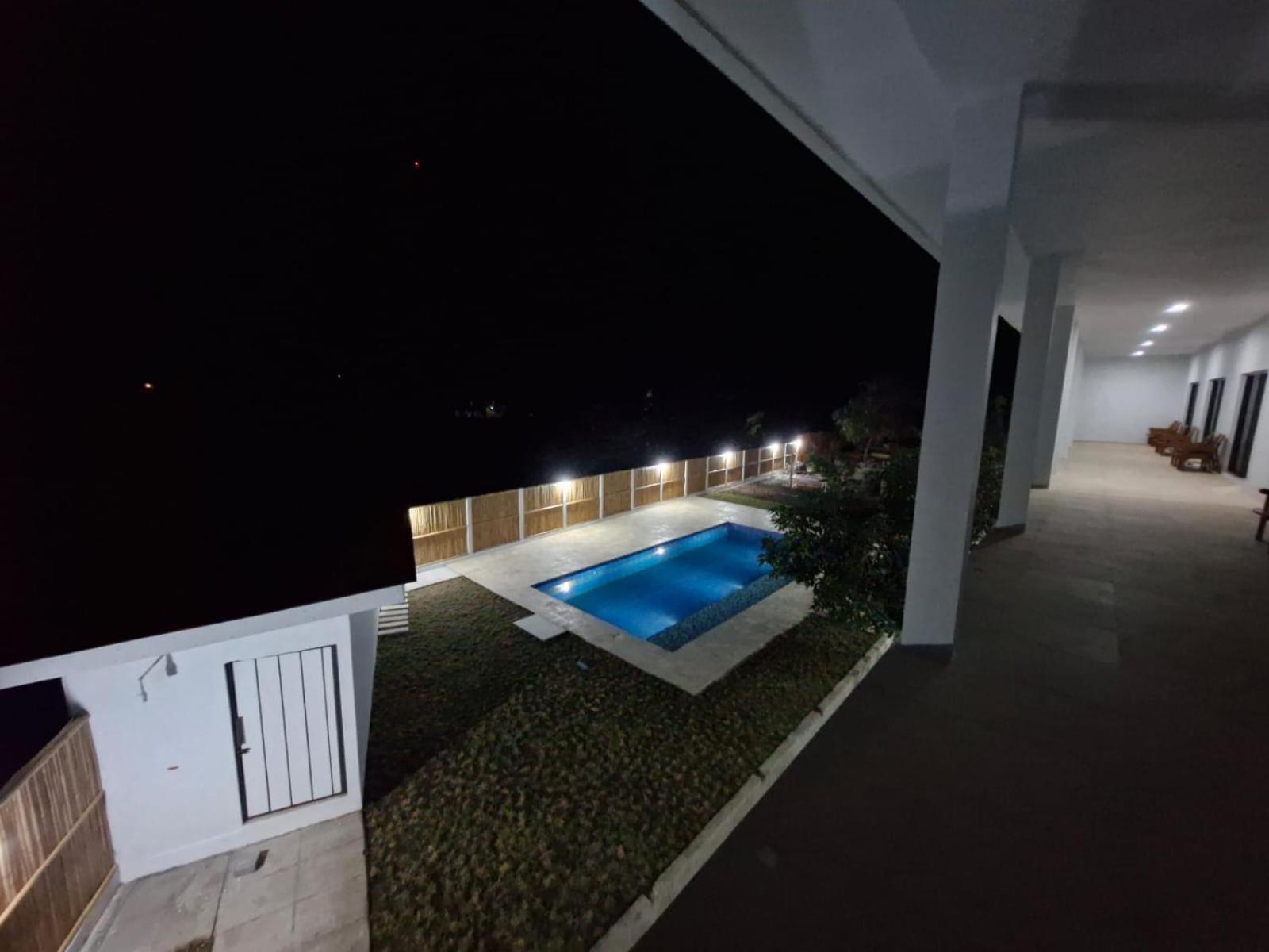 Satu Hati Hotel Ekas Екстер'єр фото